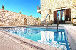 Lacasa 1 Deluxe Villa With Private Pool, Jacuzzi